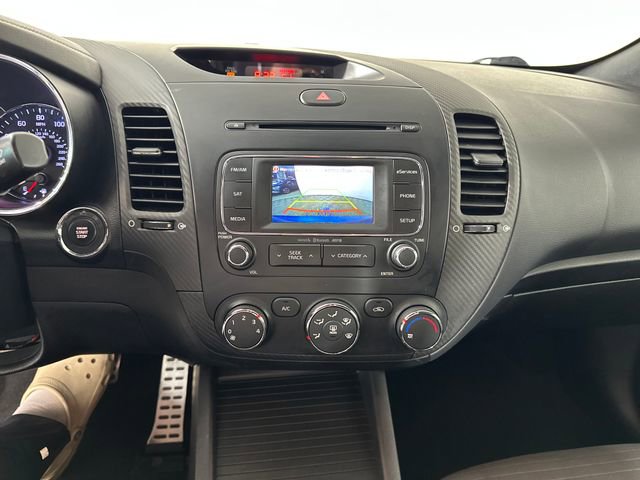 Used 2014 Kia Forte Koup SX image 22