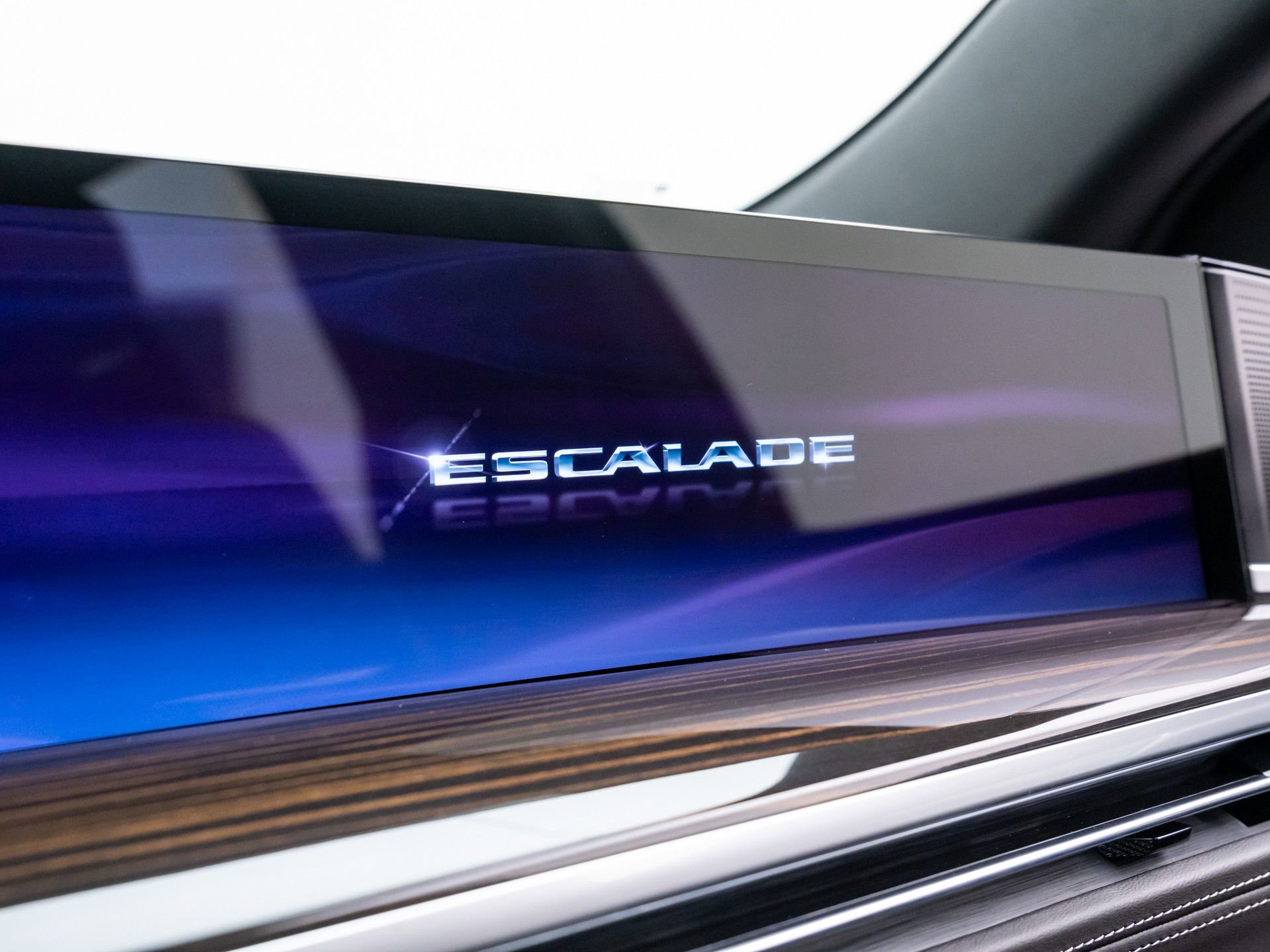 New 2026 Cadillac Escalade Luxury image 28
