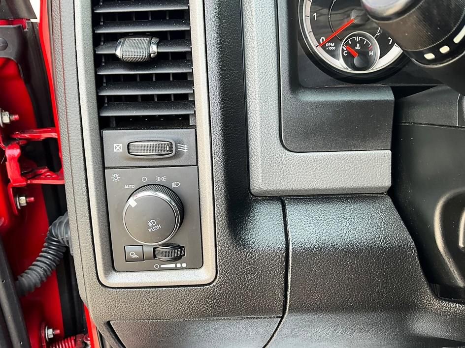 Used 2018 RAM 3500 Tradesman w/ Power & Remote Entry Group AWD/4WD image 15