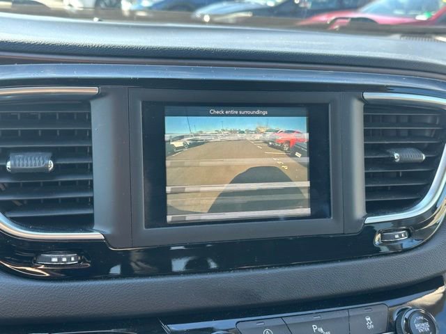 Used 2019 Chrysler Pacifica Touring-L image 27