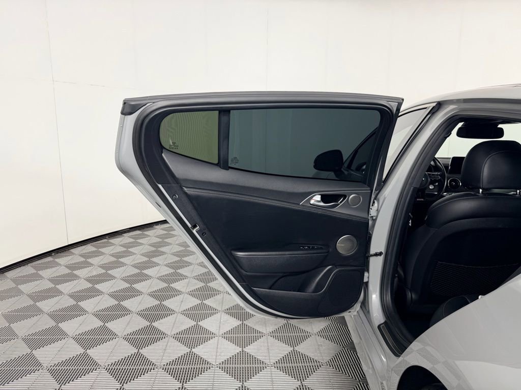 Used 2021 Kia Stinger GT2 image 24