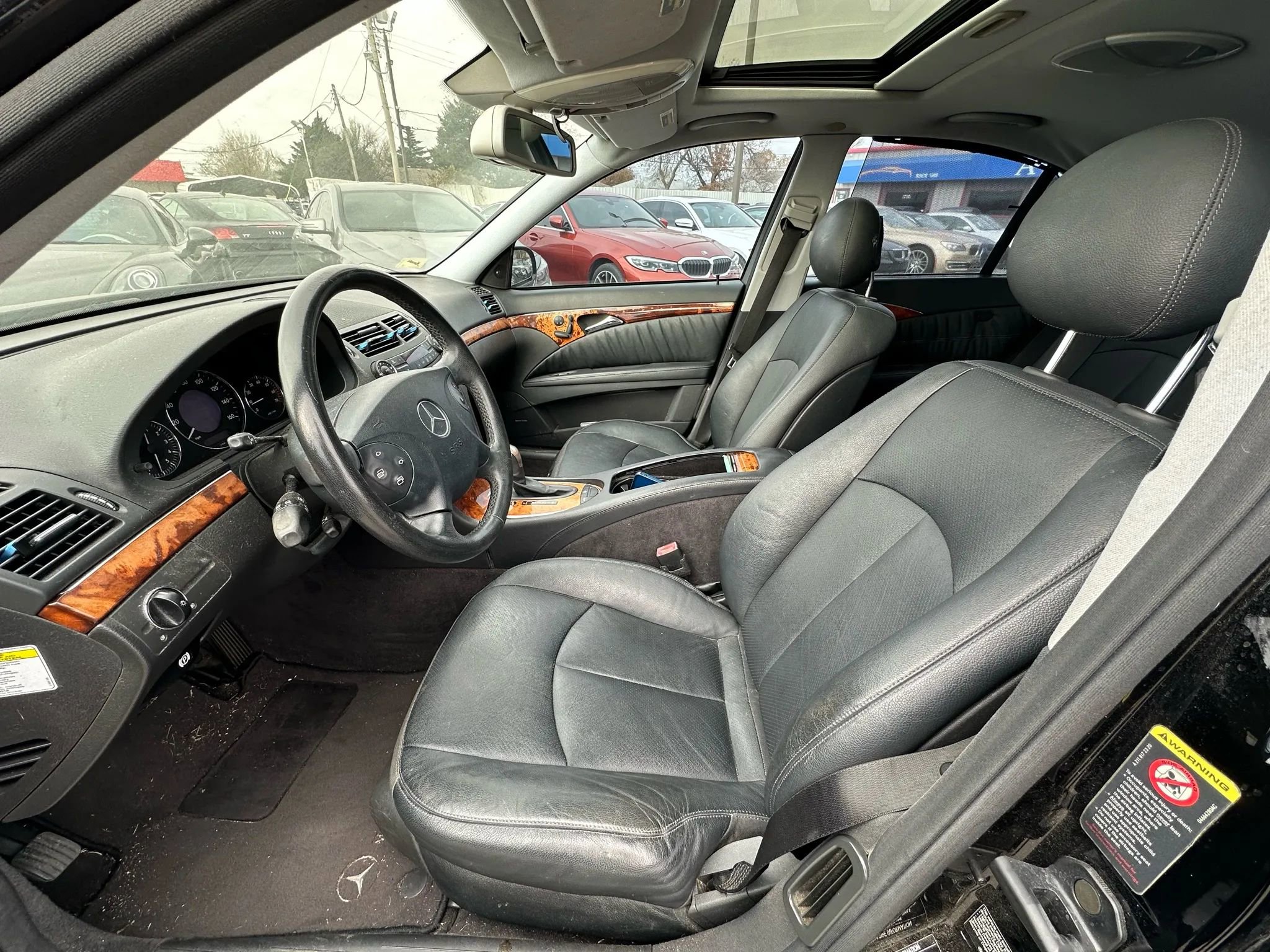 Used 2005 Mercedes-Benz E 500 Sedan image 10