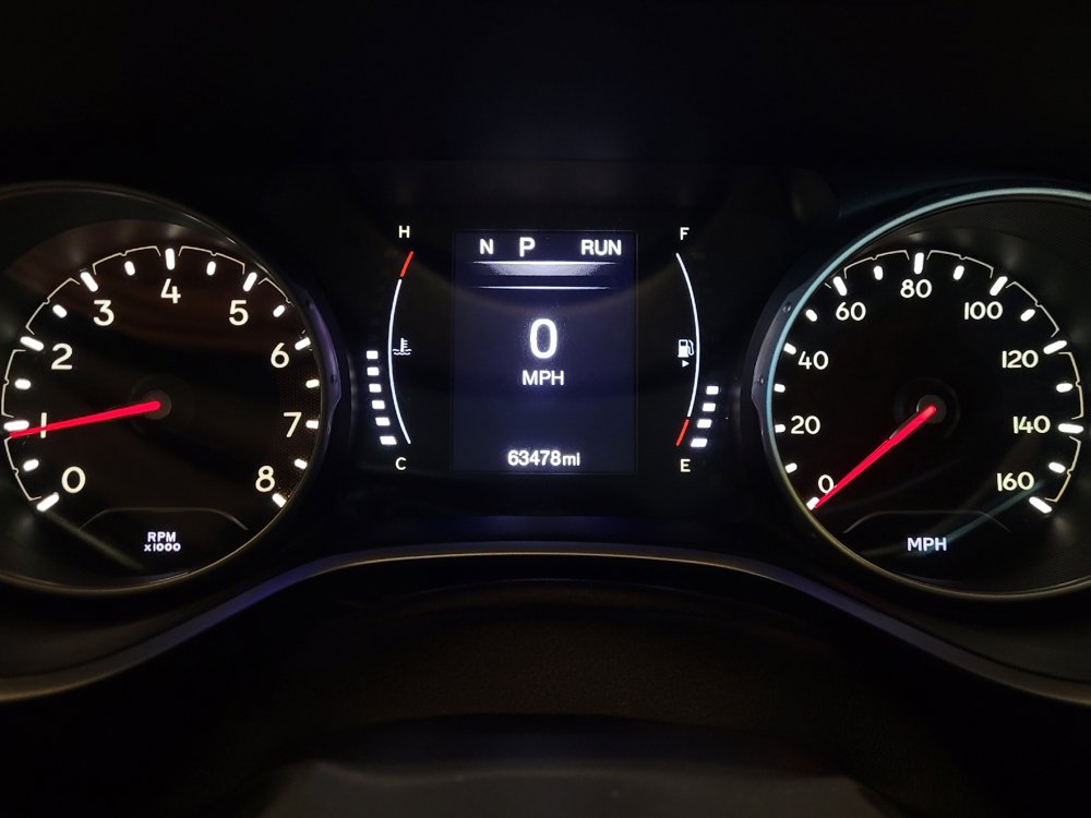 Used 2020 Jeep Compass Latitude FWD image 23