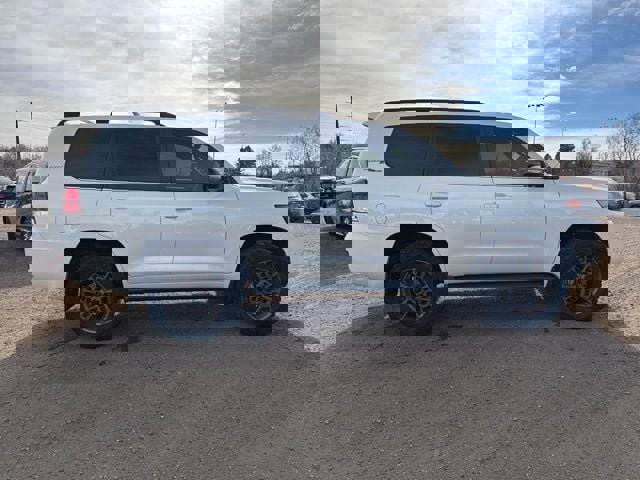 Used 2021 Toyota Land Cruiser Heritage Edition image 7