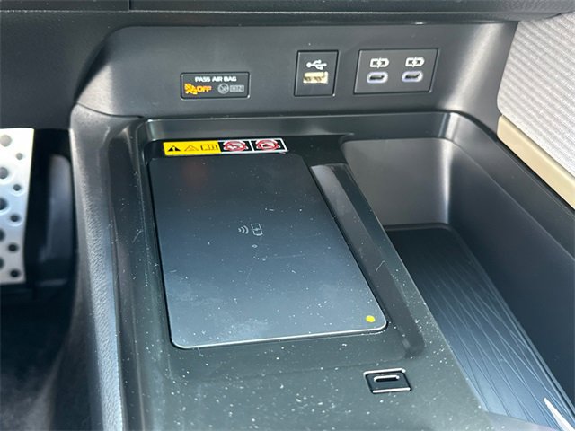 New 2026 Toyota Camry SE image 21