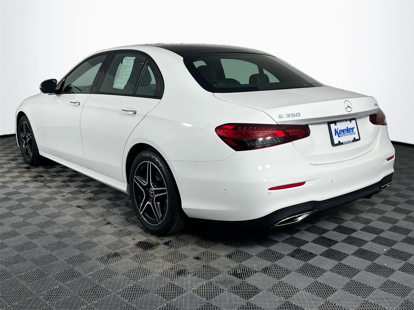 Certified 2023 Mercedes-Benz E 350 4MATIC Sedan image 4