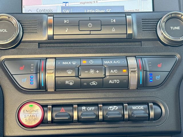 Used 2022 Ford Mustang Shelby GT500 w/ Technology Package image 19