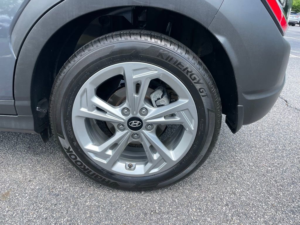 Used 2022 Hyundai Kona SEL FWD image 44