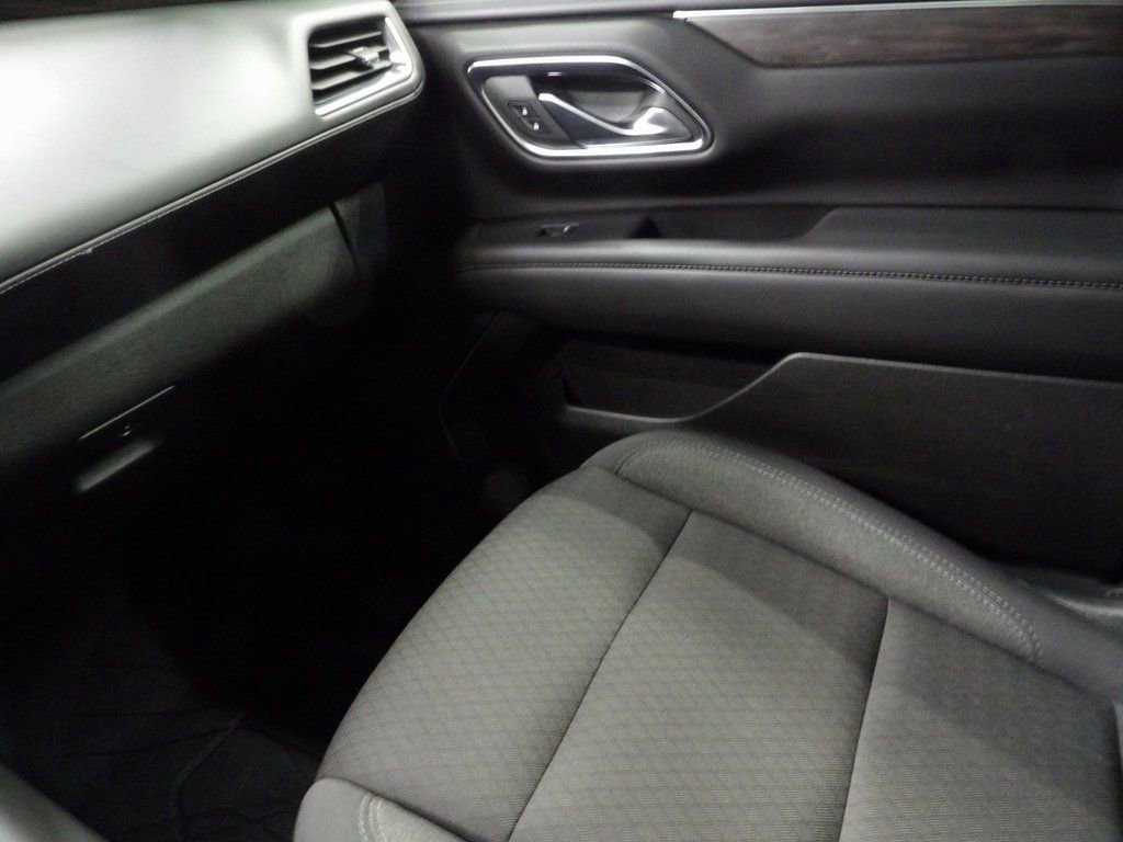 Used 2023 Chevrolet Tahoe LS image 18