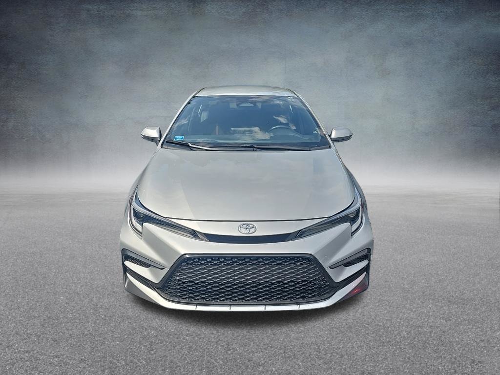 Used 2025 Toyota Corolla SE FWD image 3