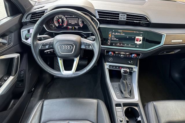 Used 2022 Audi Q3 2.0T Premium Plus w/ Premium Plus Package image 16