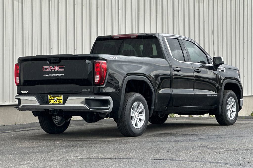 New 2025 GMC Sierra 1500 SLE image 5