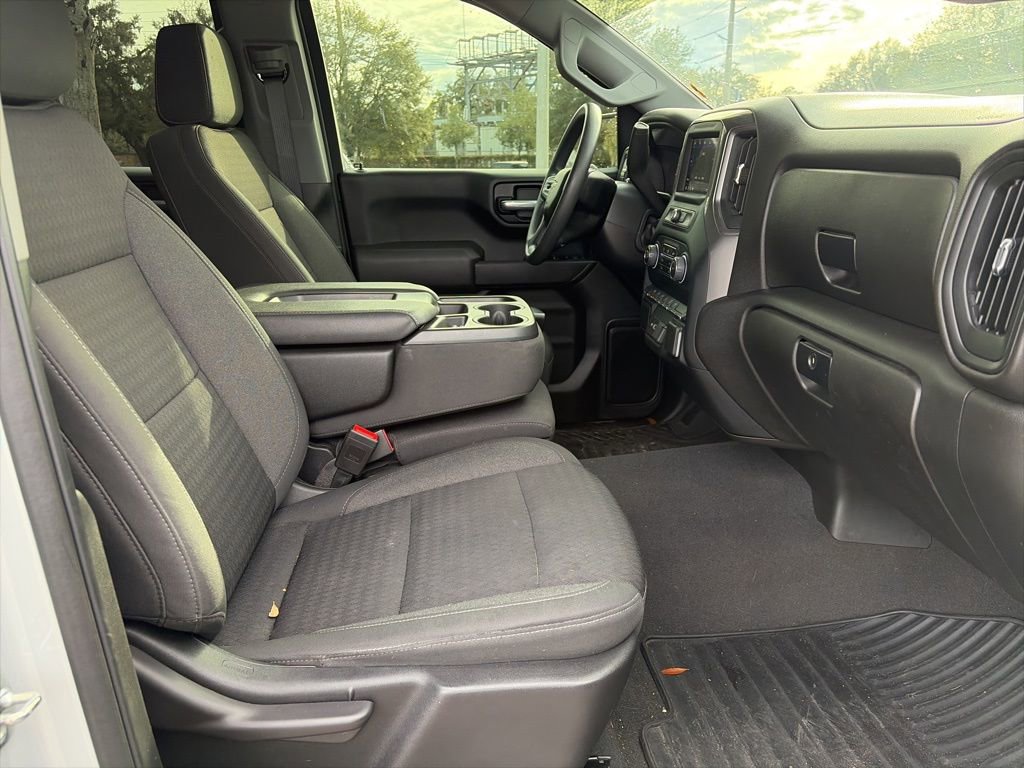 Used 2022 Chevrolet Silverado 1500 Custom image 10
