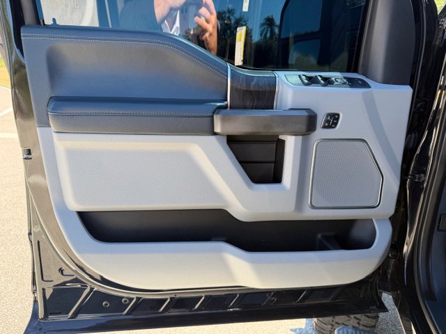 Used 2022 Ford F450 Limited w/ FX4 Off-Road Package image 14