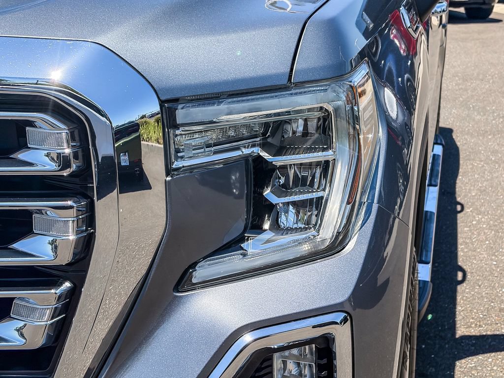 Used 2020 GMC Sierra 1500 SLT w/ SLT Premium Plus Package AWD/4WD image 7