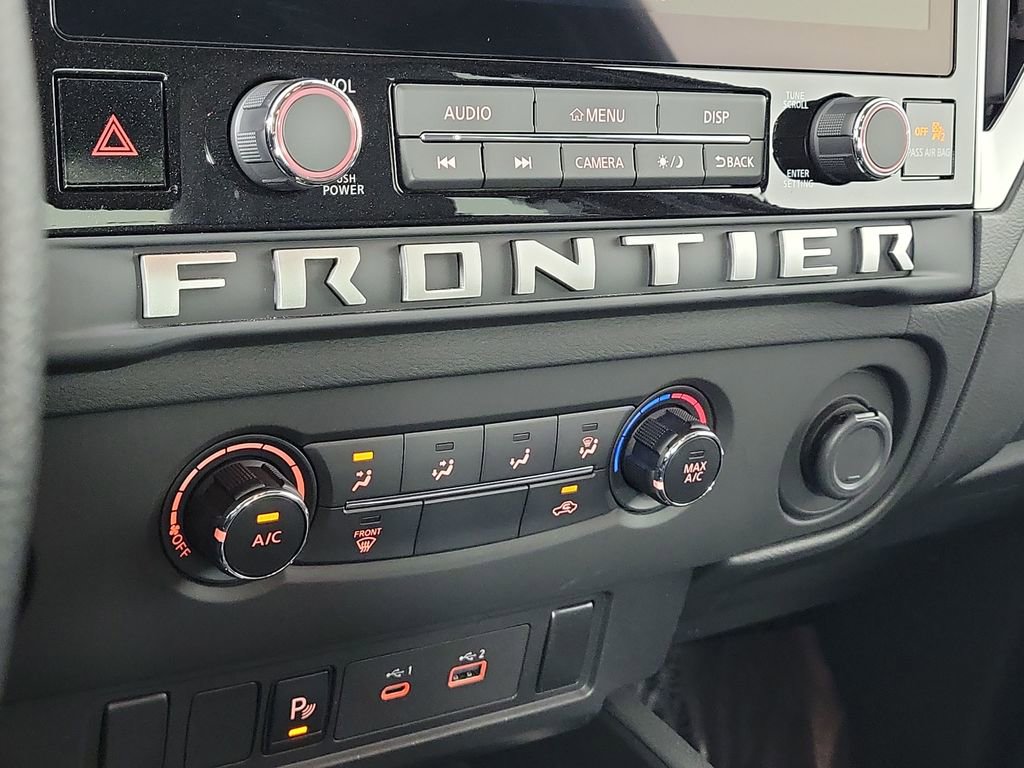 Used 2025 Nissan Frontier SV RWD image 16