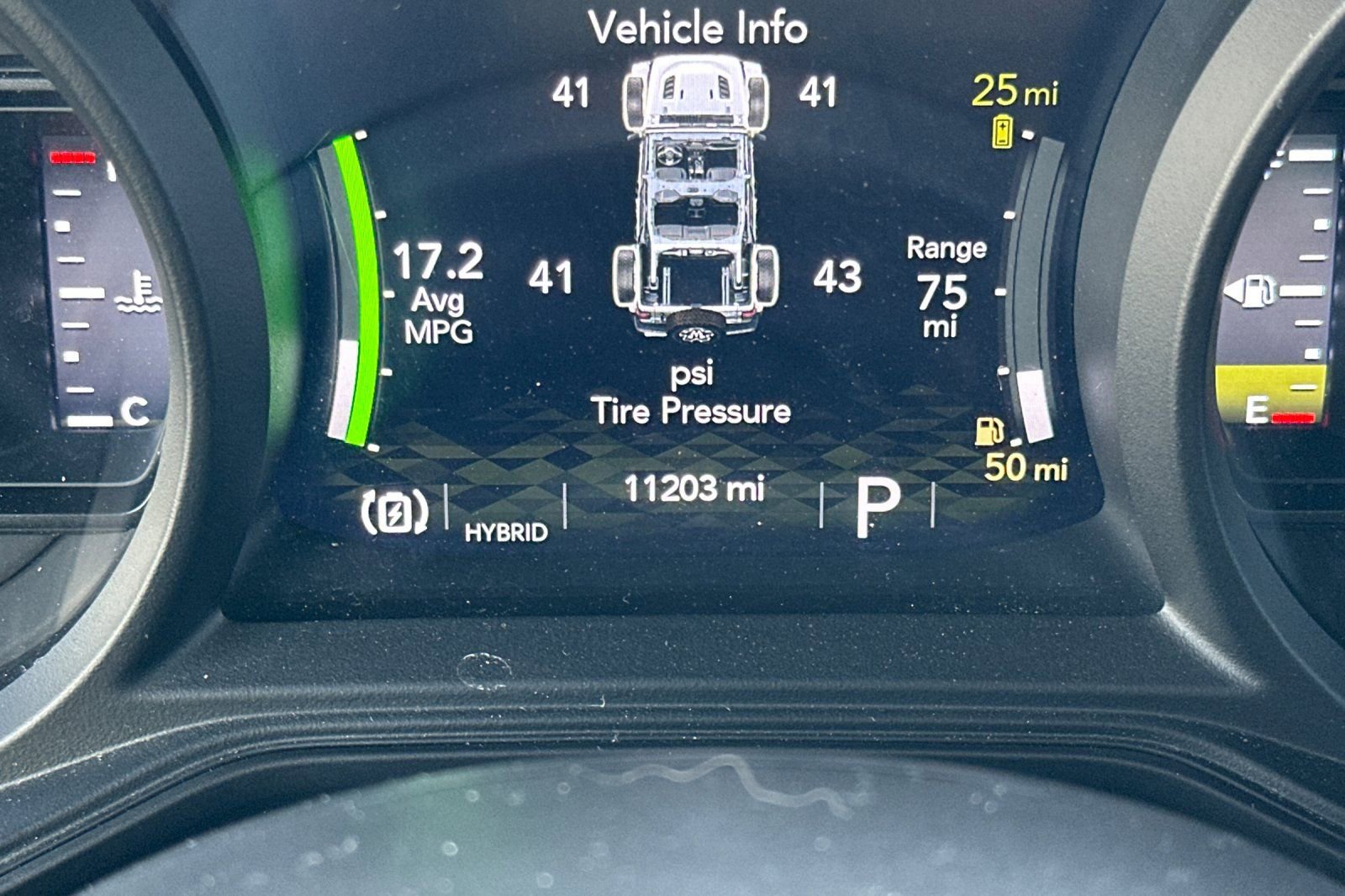 Used 2025 Jeep Wrangler Unlimited Sahara image 27