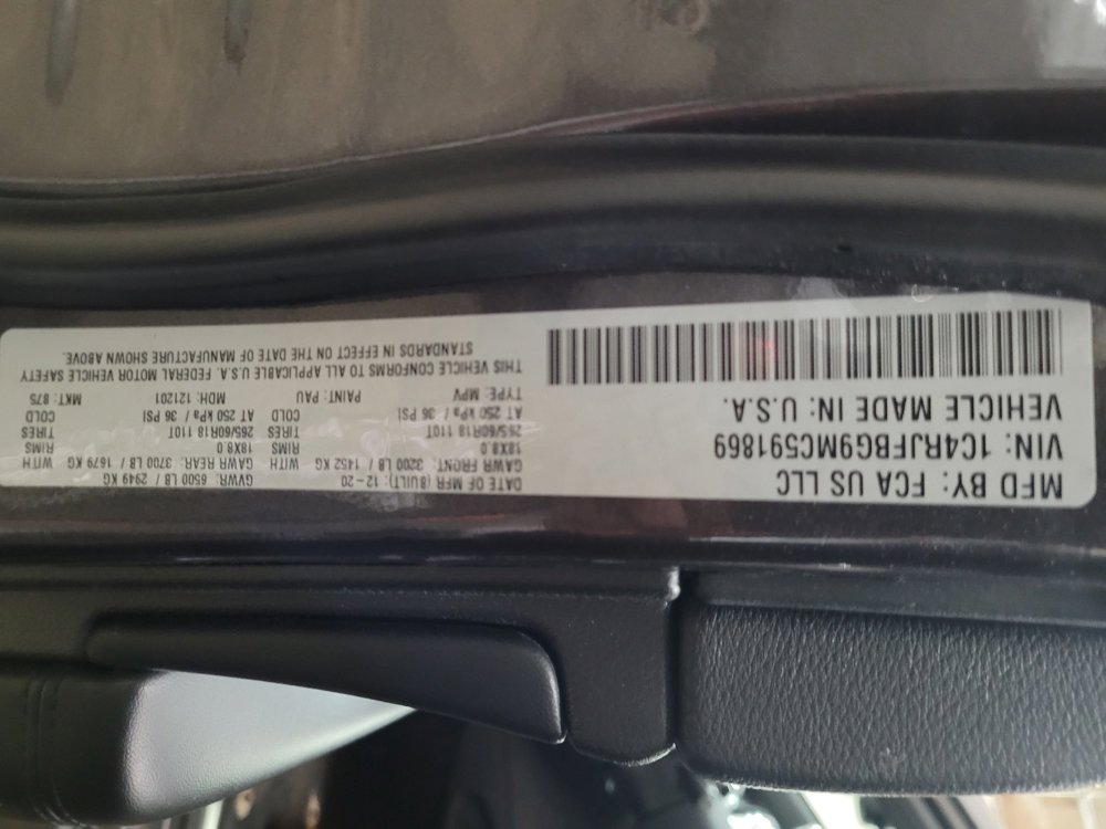 Used 2021 Jeep Grand Cherokee Limited AWD/4WD image 33