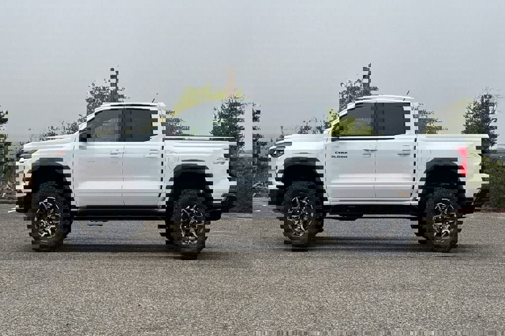 New 2026 Chevrolet Colorado ZR2 w/ Technology Package image 7