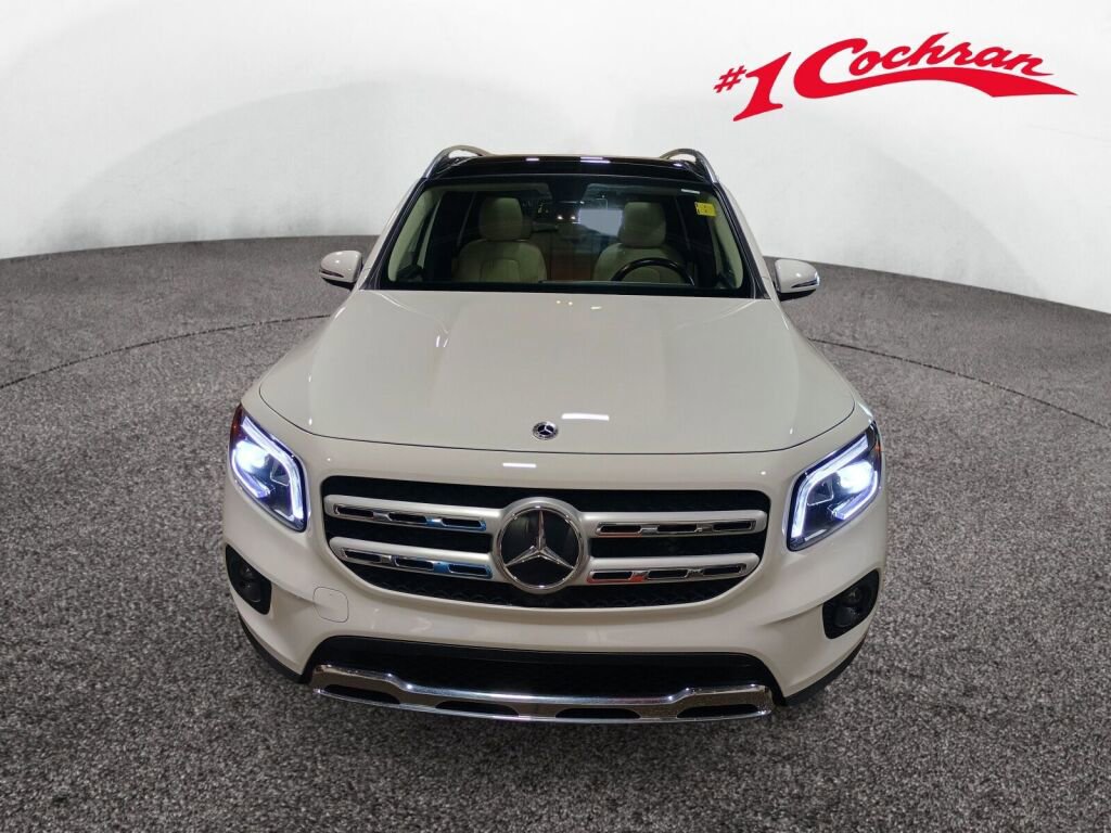 Used 2021 Mercedes-Benz GLB 250 4MATIC image 27