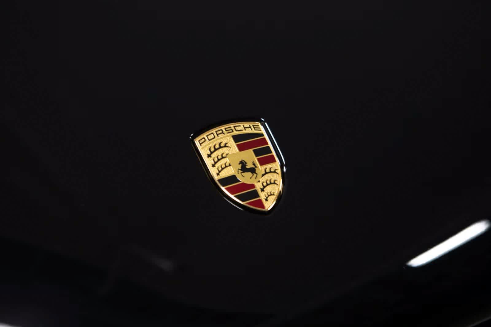 Certified 2026 Porsche Macan AWD/4WD image 17