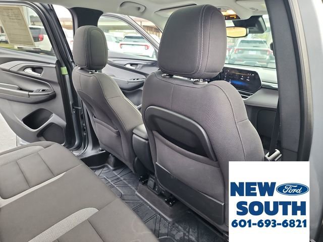 Used 2024 Chevrolet TrailBlazer LT w/ Convenience Package image 28