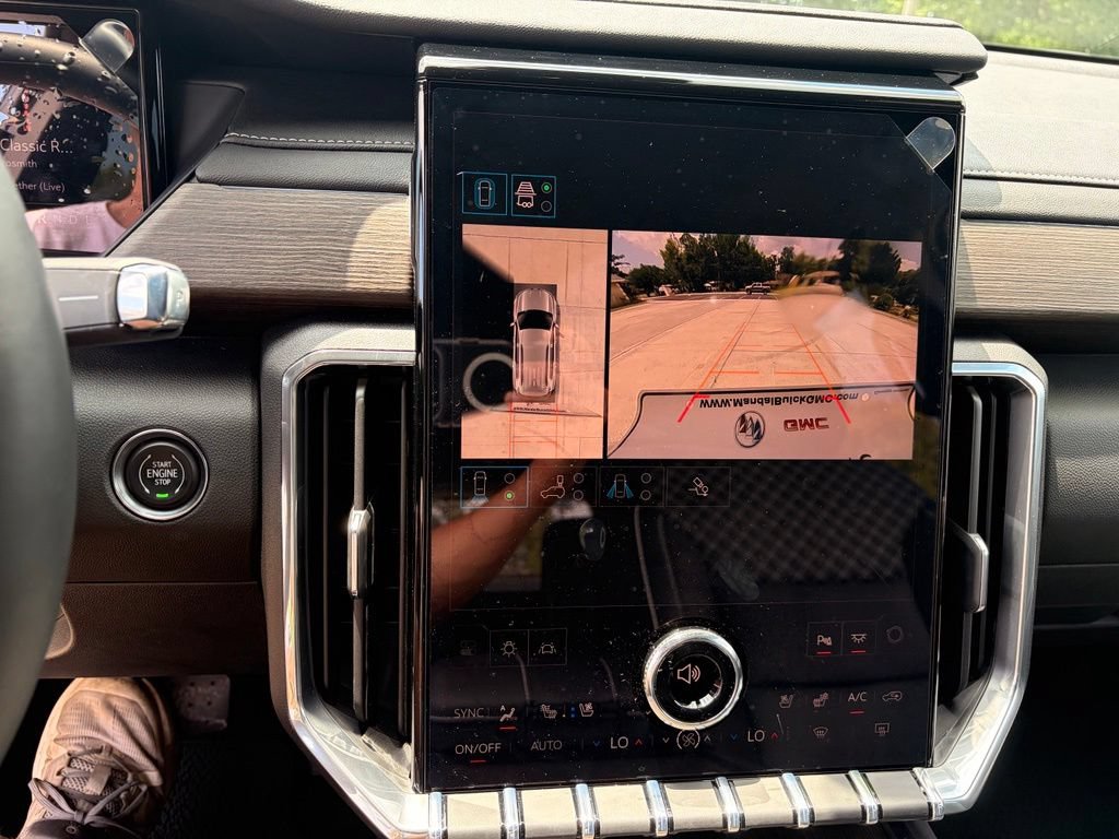 Used 2026 GMC Acadia Denali w/ Super Cruise Package FWD image 25