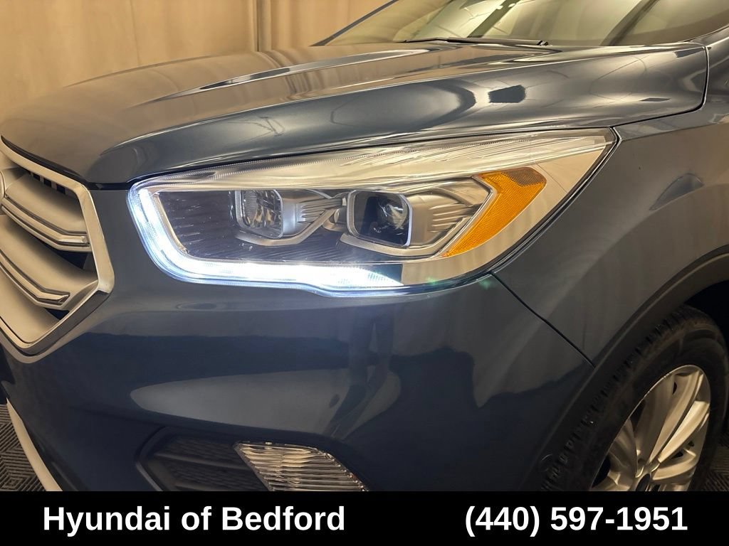 Used 2018 Ford Escape Titanium AWD/4WD image 10