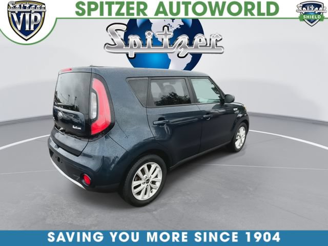 Used 2017 Kia Soul + FWD image 9