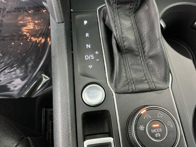 Used 2019 Volkswagen Atlas SE w/ Panoramic Sunroof Package AWD/4WD image 23