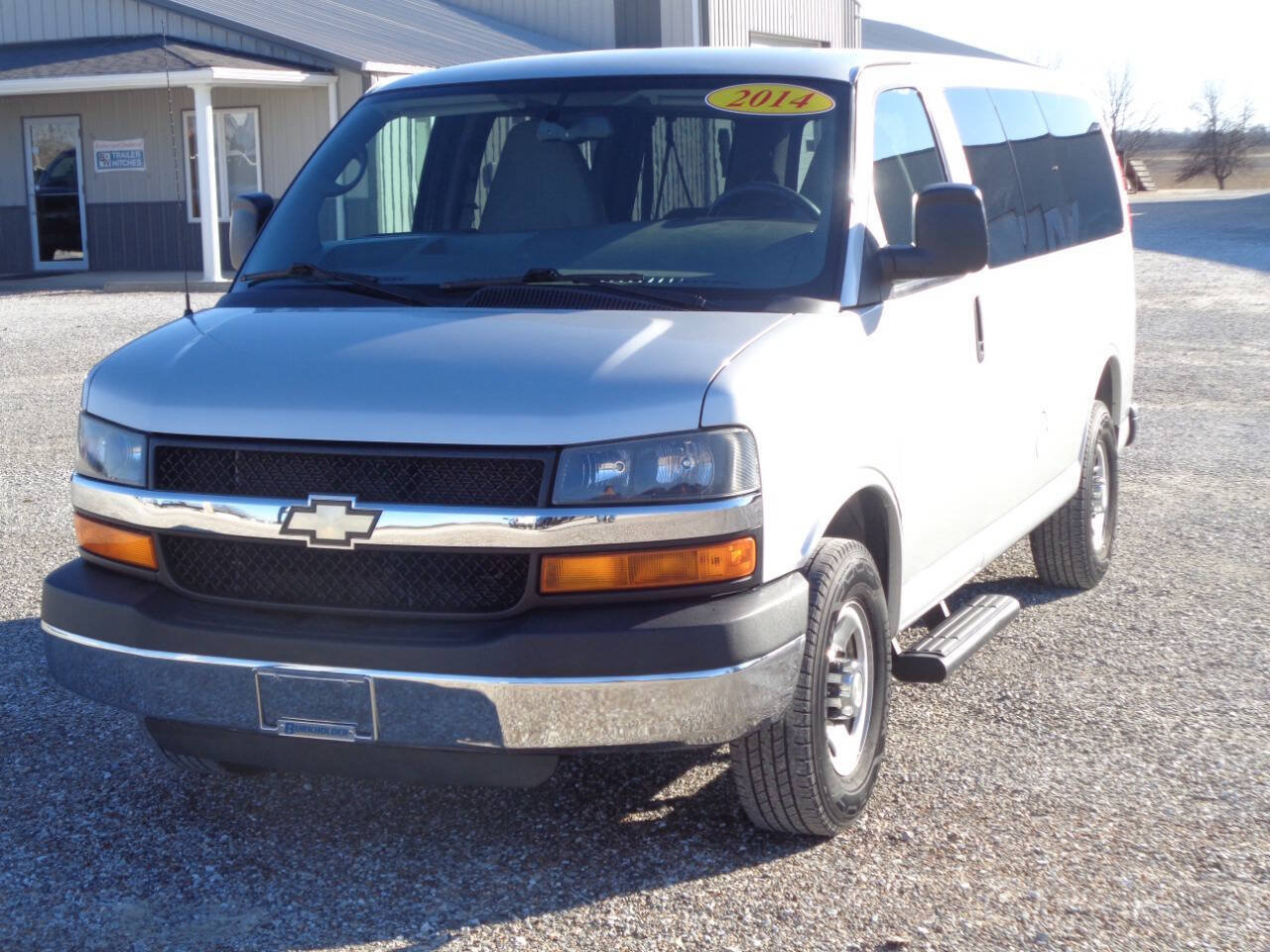 Used 2014 Chevrolet Express 3500 LT w/ LT Preferred Equipment Group RWD image 4