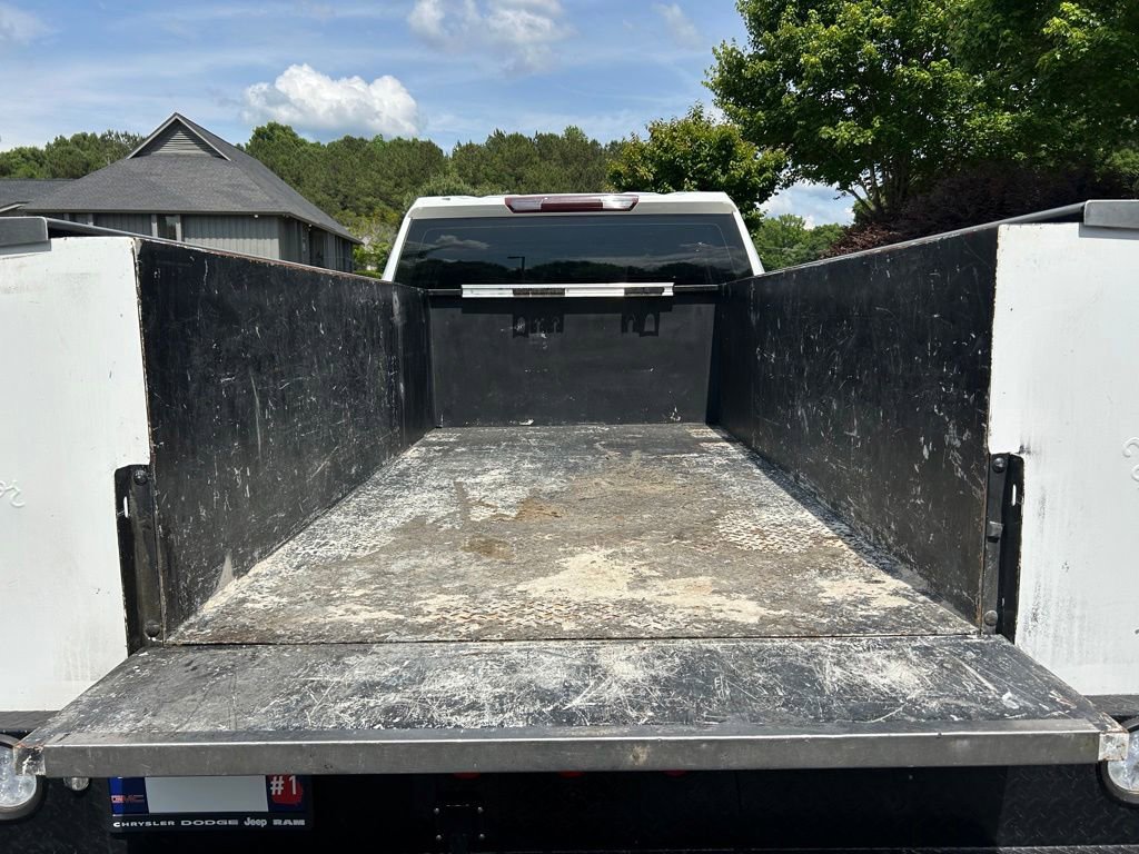 Used 2023 GMC Sierra 3500 Pro w/ Fleet Convenience Package RWD image 16