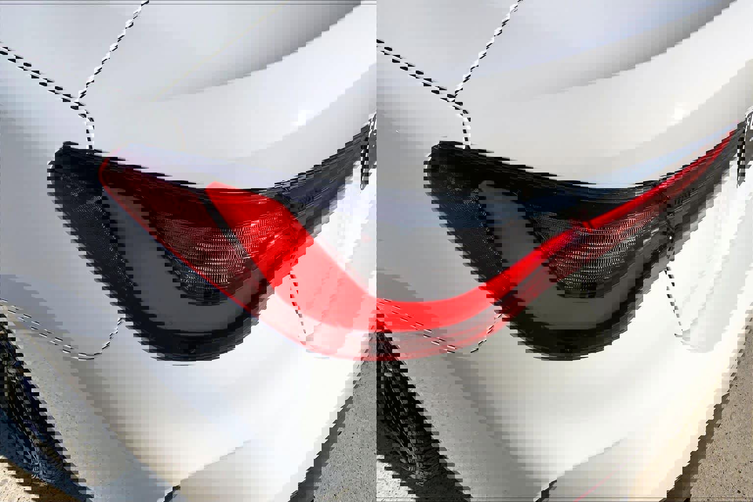 Used 2021 BMW M440i Convertible w/ Premium Package image 24