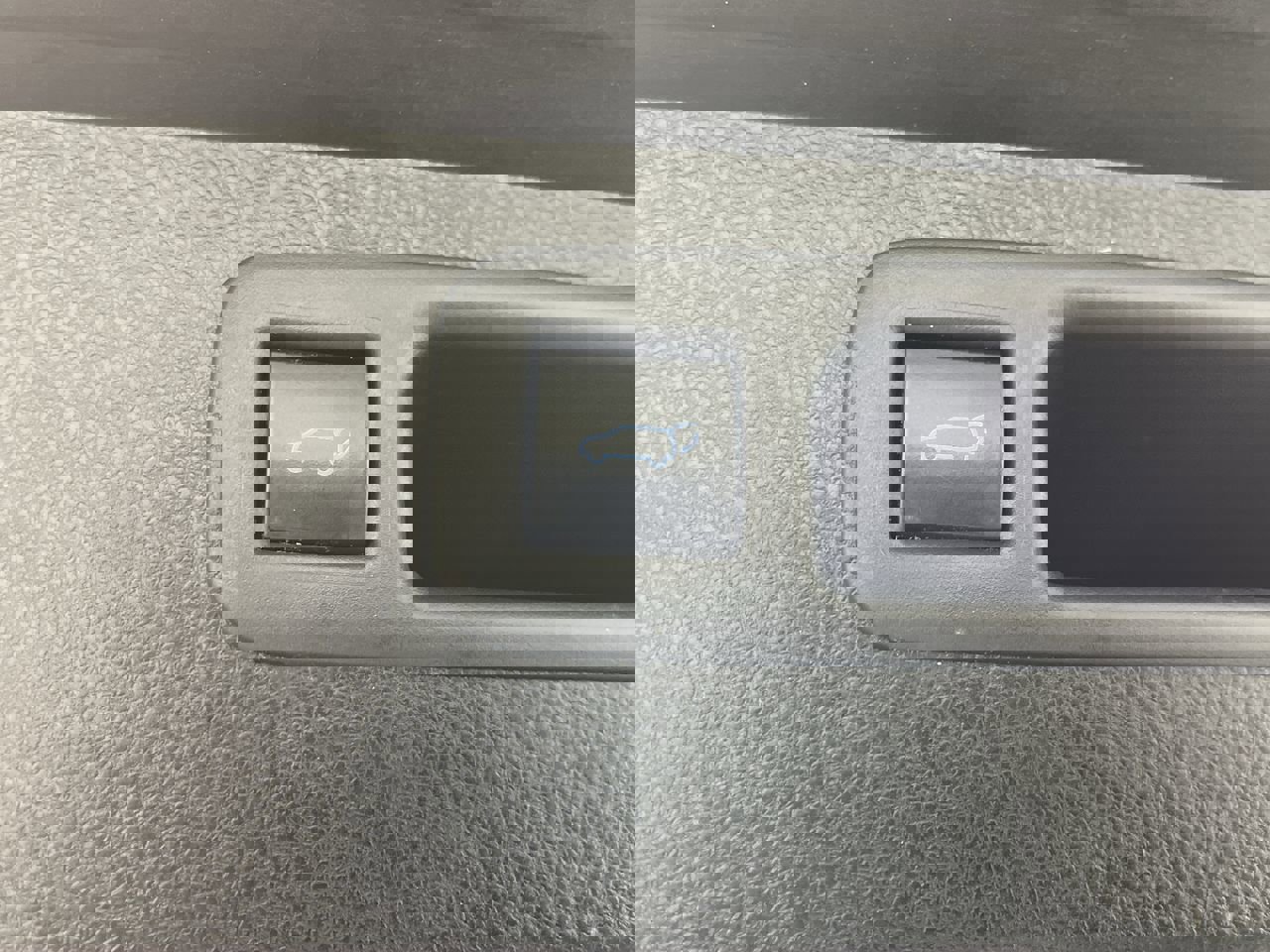 Used 2021 Toyota Highlander XLE image 32