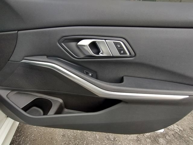 Used 2021 BMW 330i Sedan w/ Driving Assistance Package image 46