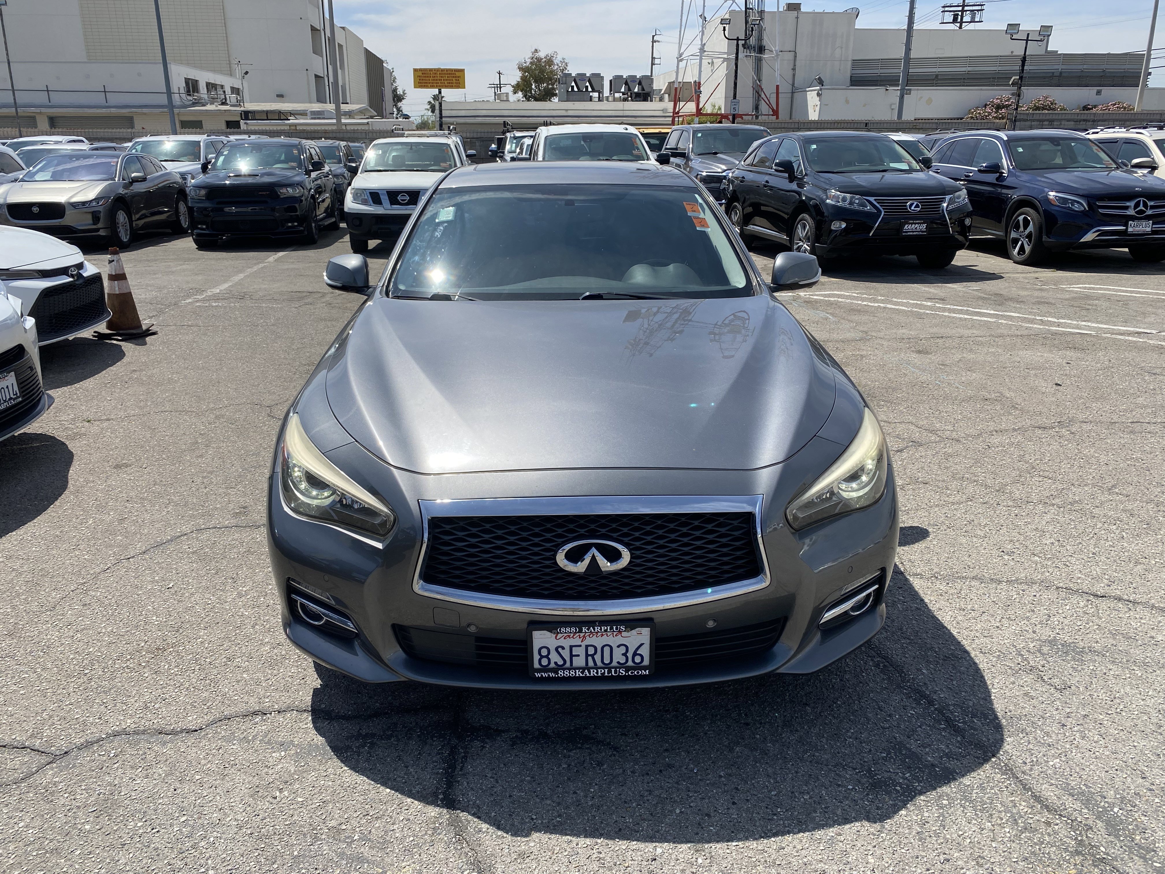 Used 2017 INFINITI Q50 Premium w/ 2.0T Premium Plus Package image 3
