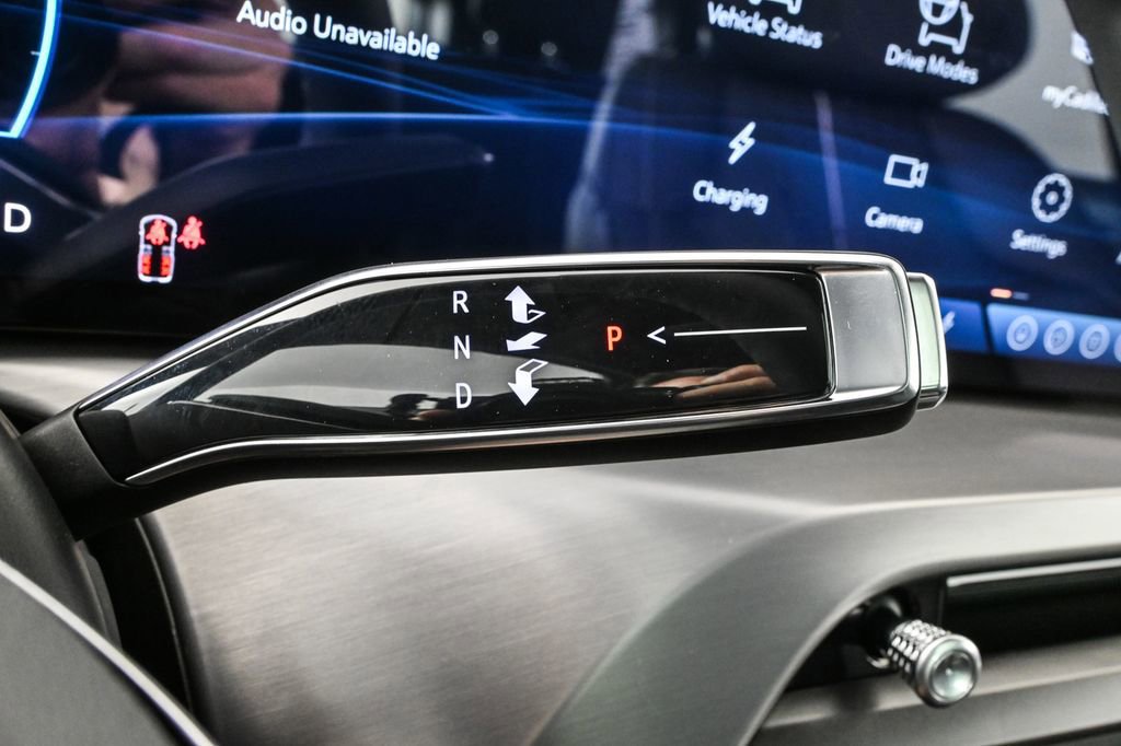 New 2026 Cadillac Vistiq Sport image 16