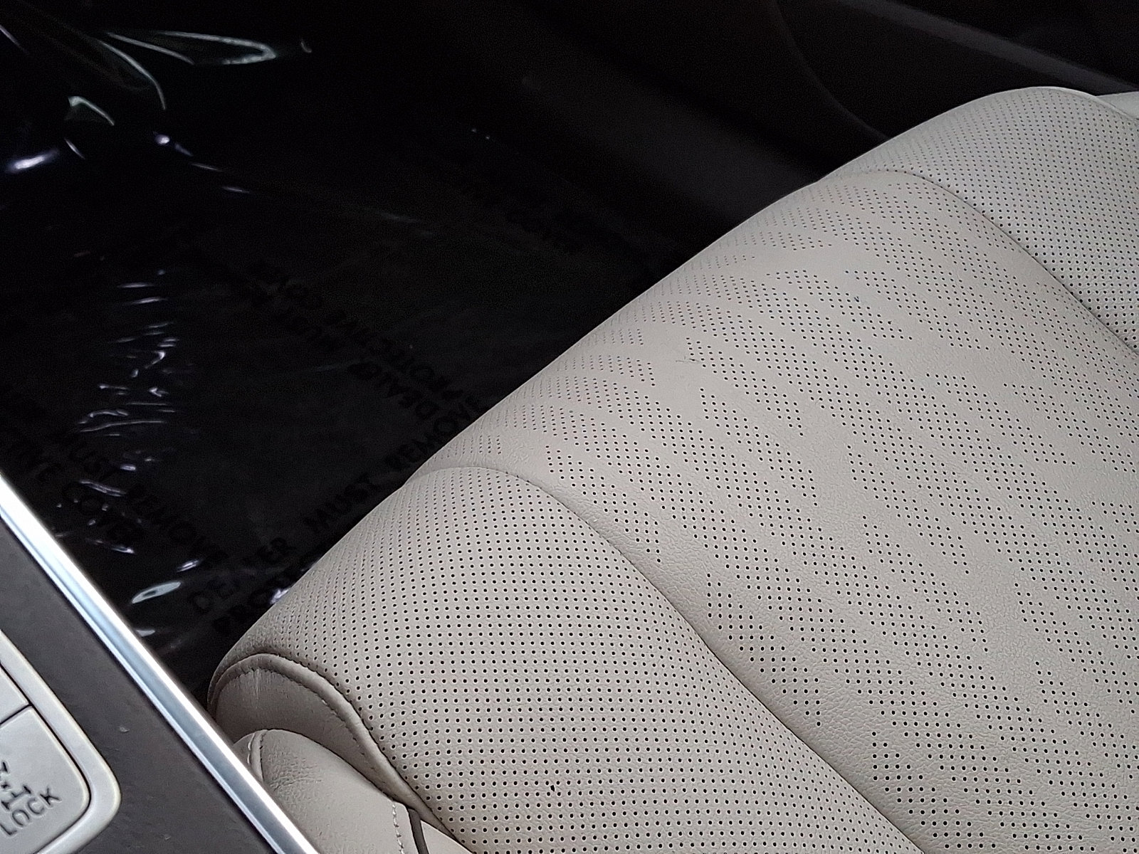 Certified 2023 Genesis GV80 2.5T w/ Prestige 20" Package image 26