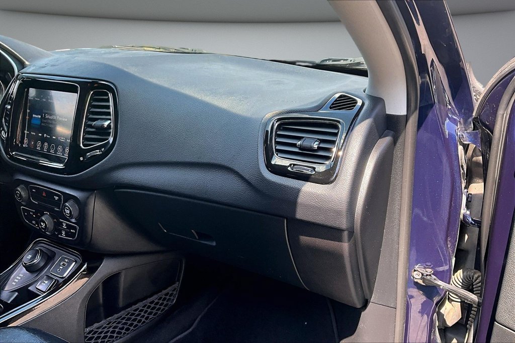 Used 2019 Jeep Compass Limited AWD/4WD image 26
