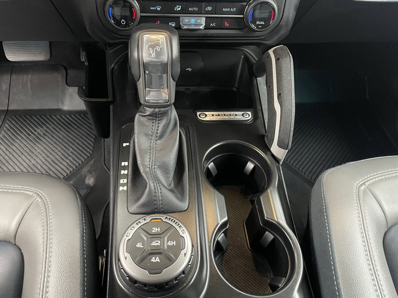 Used 2023 Ford Bronco Outer Banks w/ Sasquatch Package image 12