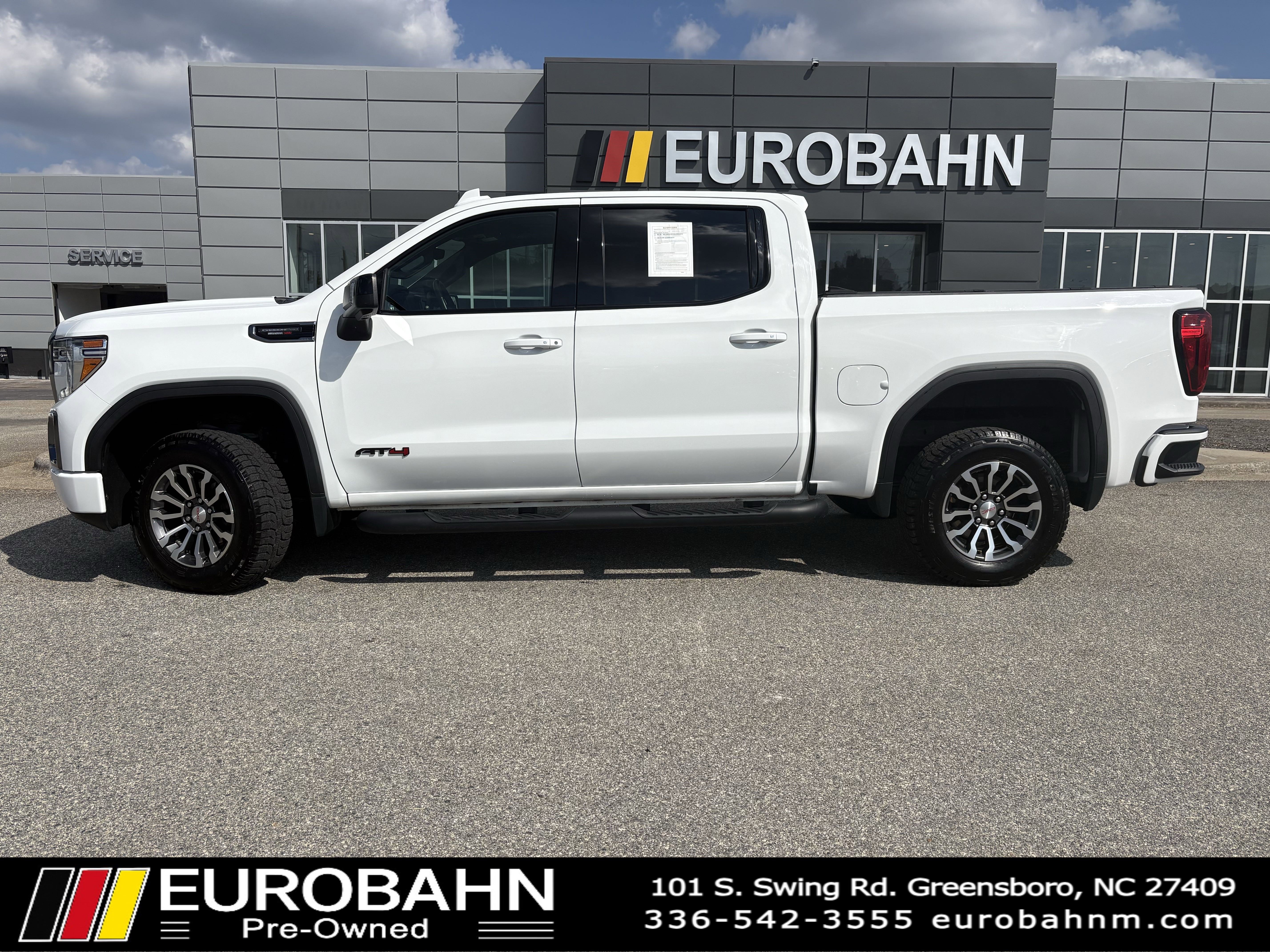 Used 2021 GMC Sierra 1500 AT4 w/ AT4 Value Package image 2