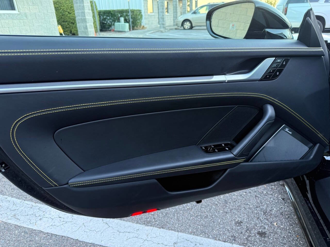 Used 2021 Porsche 911 Carrera S image 28