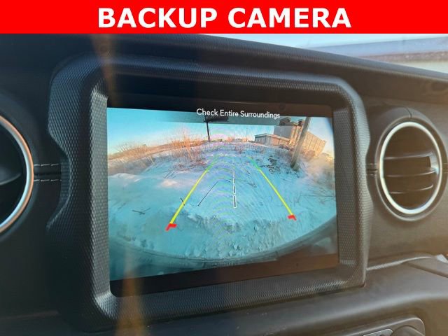 Used 2021 Jeep Wrangler Unlimited Sahara image 4