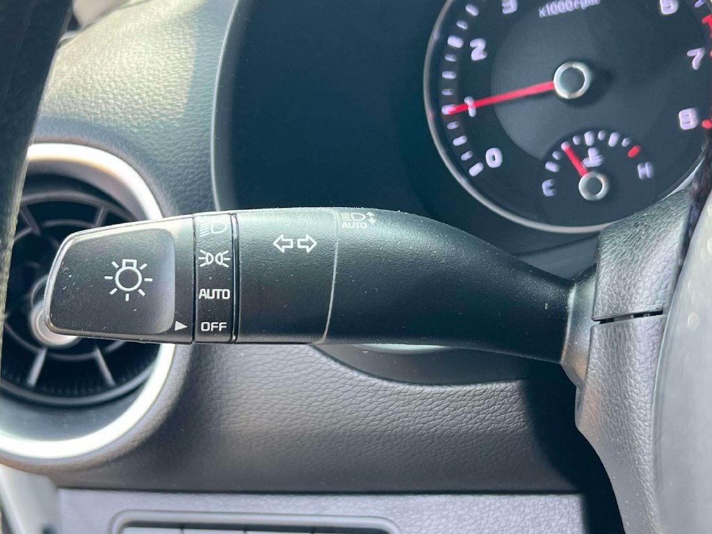 Certified 2023 Kia Forte LXS FWD image 21