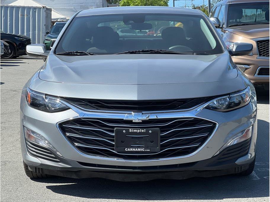 Used 2023 Chevrolet Malibu LT image 2