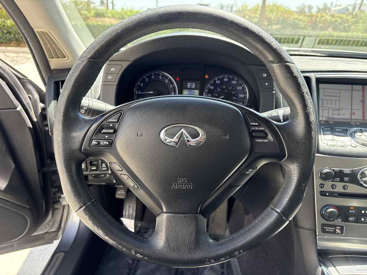 Used 2011 INFINITI G37 Journey w/ Premium Pkg RWD image 25