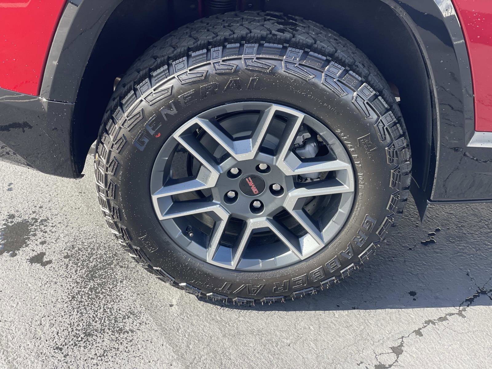 New 2026 GMC Terrain AT4 w/ Technology Package II image 30