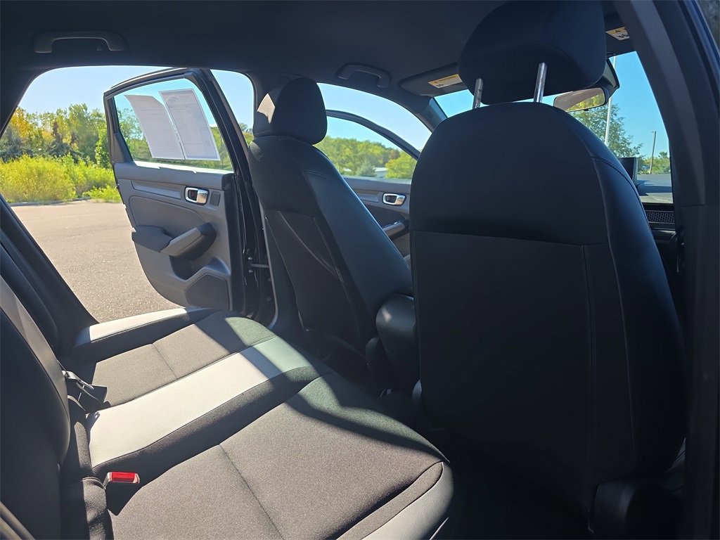 Used 2022 Honda Civic Sport image 11