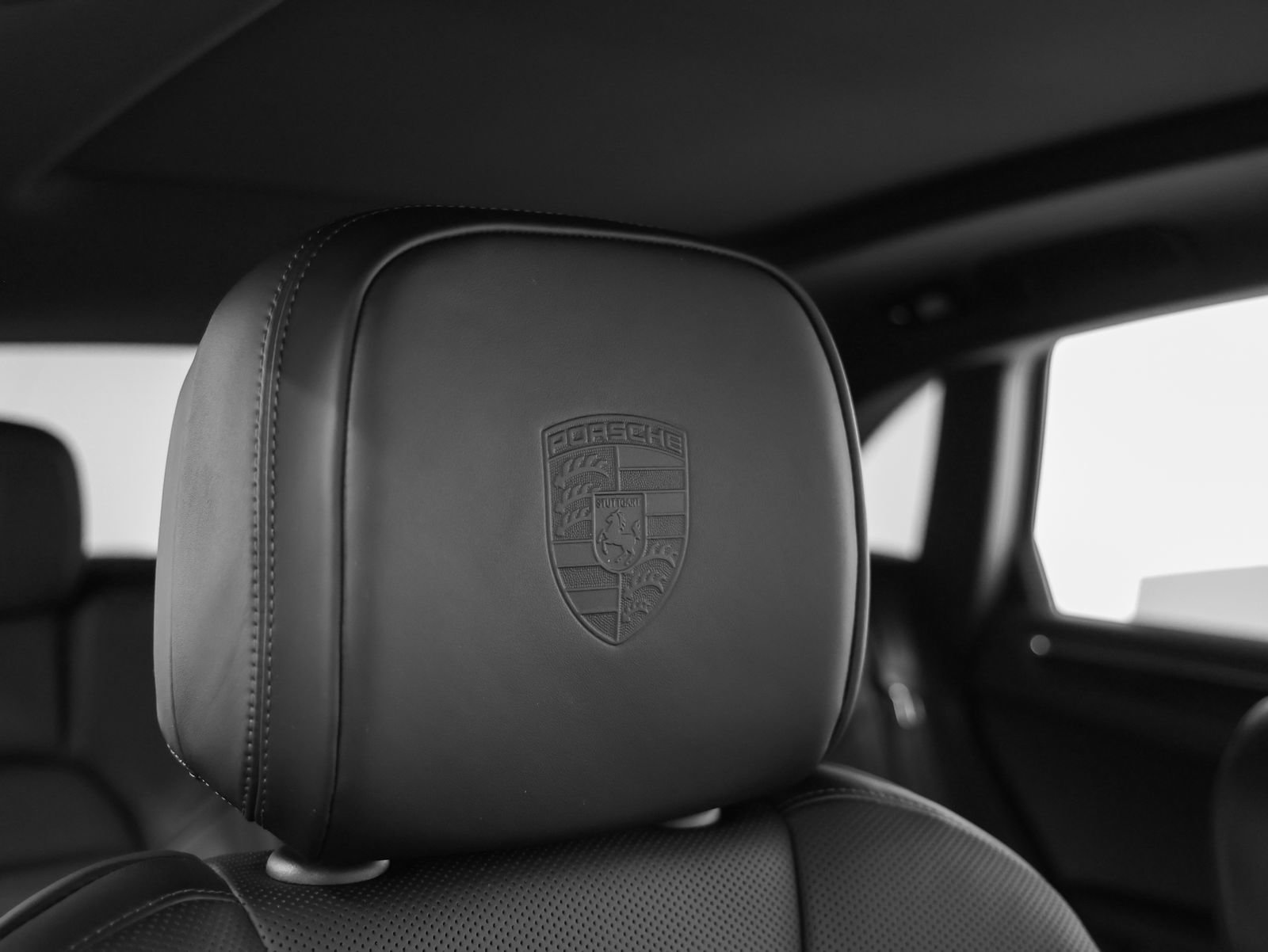 New 2026 Porsche Macan S image 26