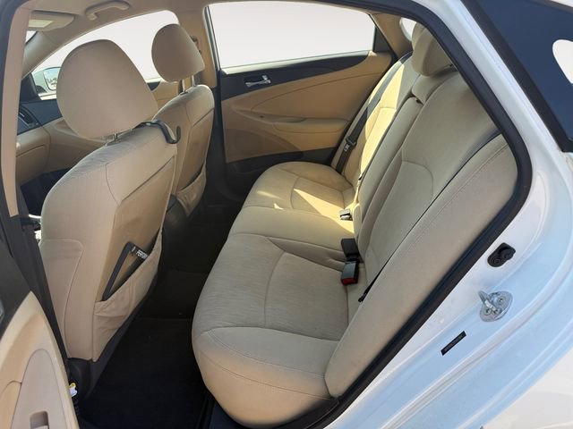 Used 2012 Hyundai Sonata GLS w/ Popular Equipment Pkg FWD image 13